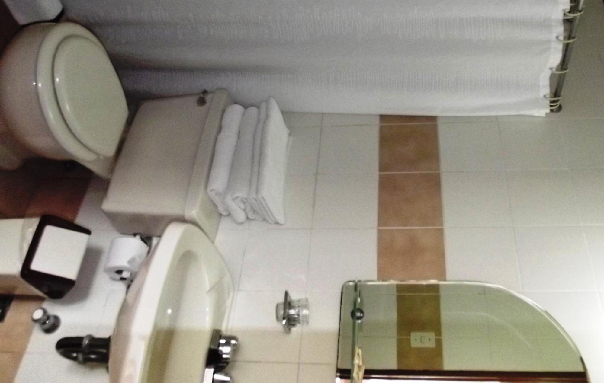 Hostal Gemina Лима Экстерьер фото
